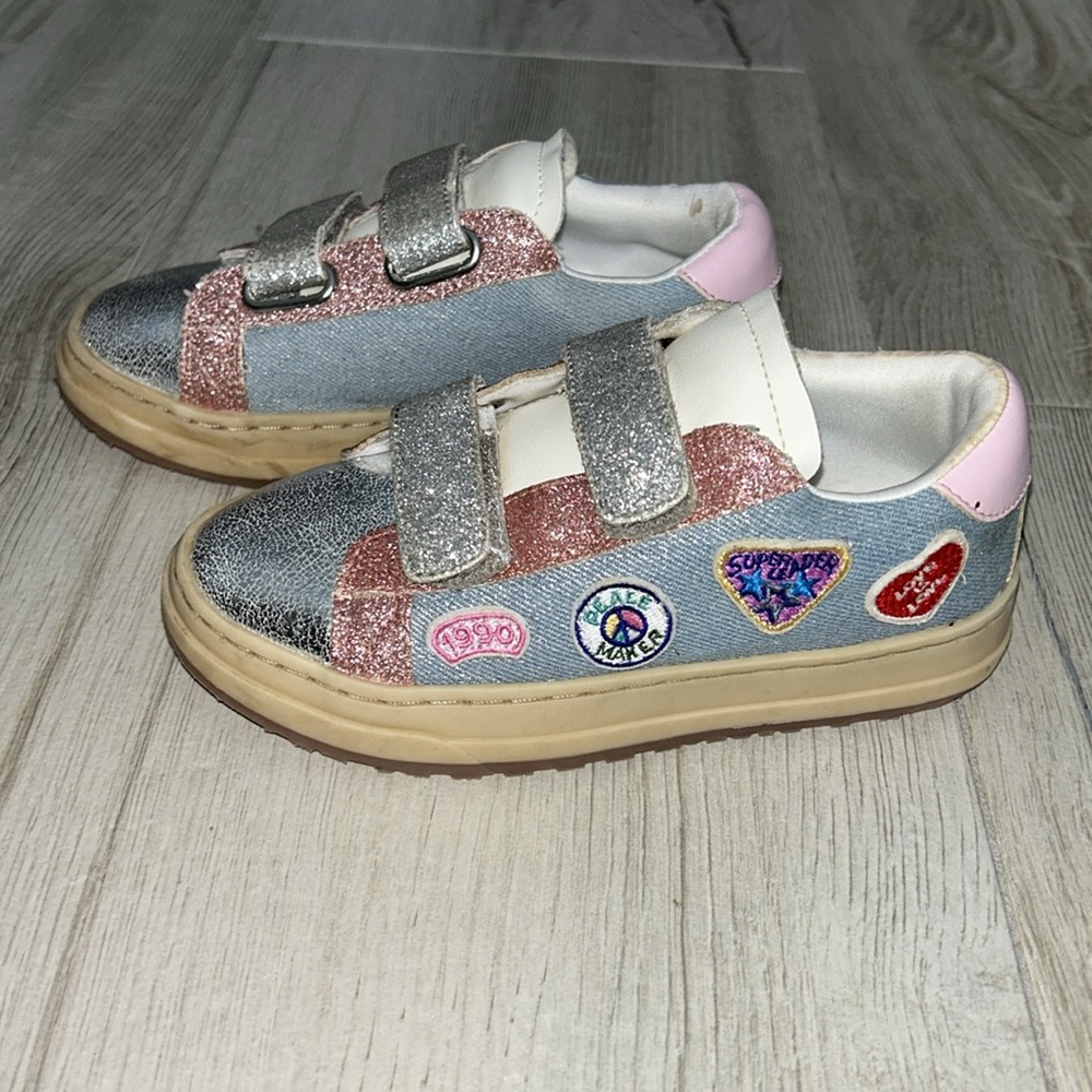 Kids Steve Madden Velcro sneakers